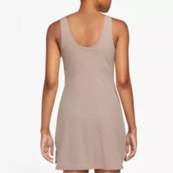 Nike Bliss Sport Women's Dress Size XXL - Picture 2 of 10